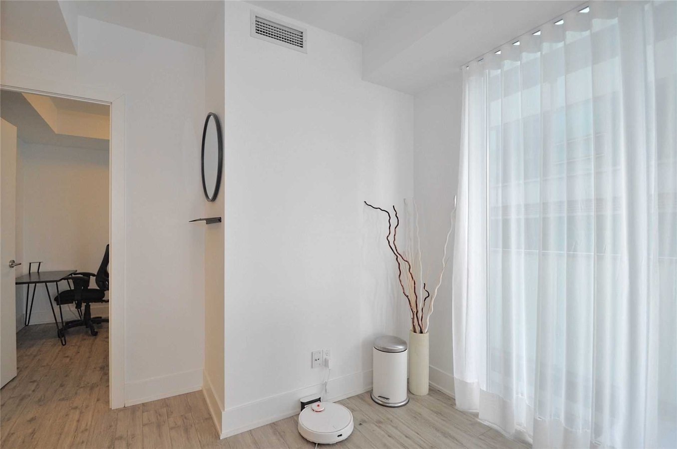 200 Bloor Street West - Photo 3