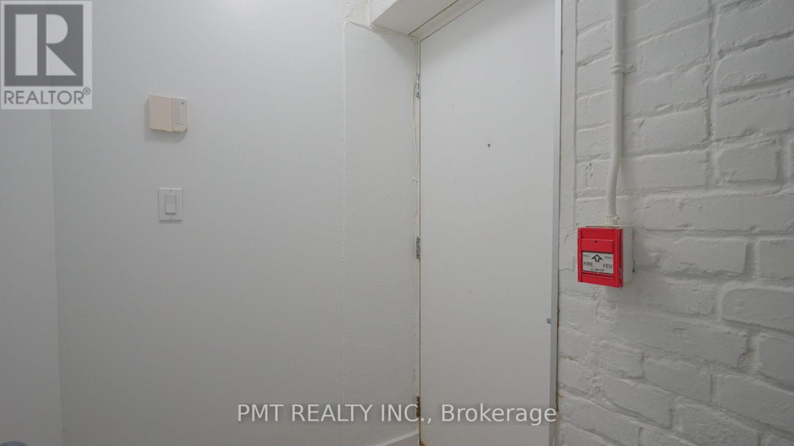 124 - 284 ST HELENS AVENUE - Photo 2
