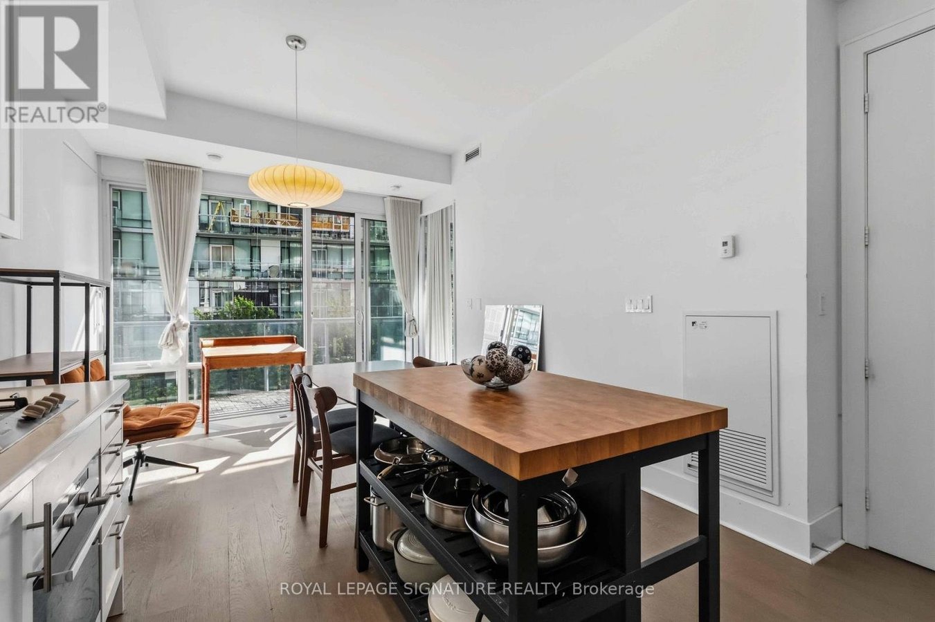 518 - 29 QUEENS QUAY E - Photo 2
