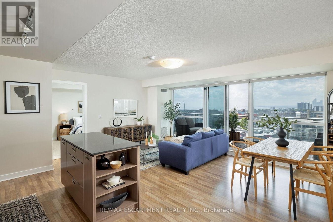 1605 - 100 WESTERN BATTERY ROAD - Photo 6