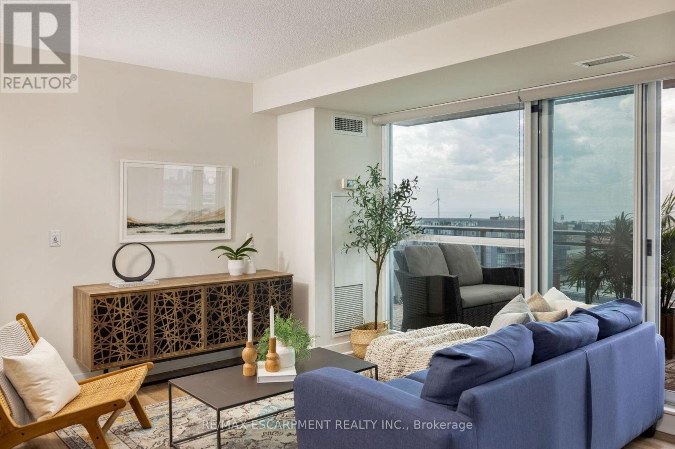 1605 - 100 WESTERN BATTERY ROAD - Photo 8