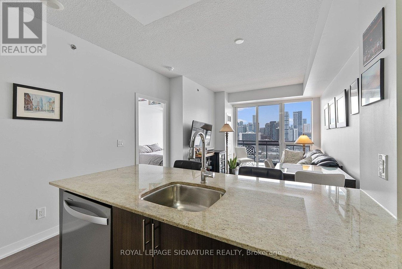 1405 - 225 SACKVILLE STREET - Photo 10