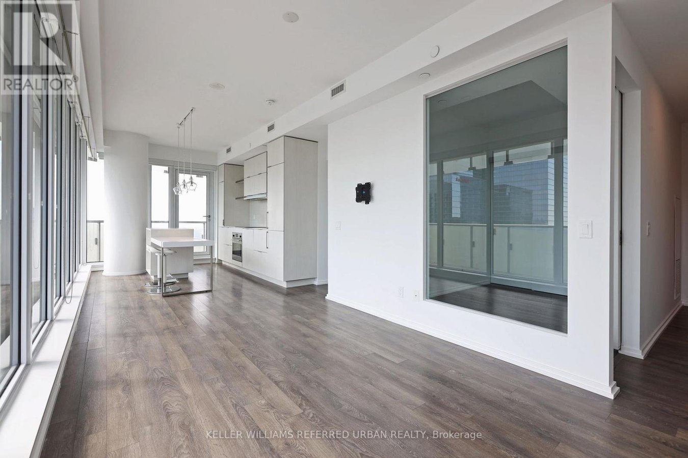 3009 - 197 YONGE STREET - Photo 4