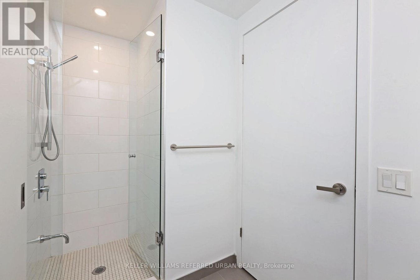 3009 - 197 YONGE STREET - Photo 16