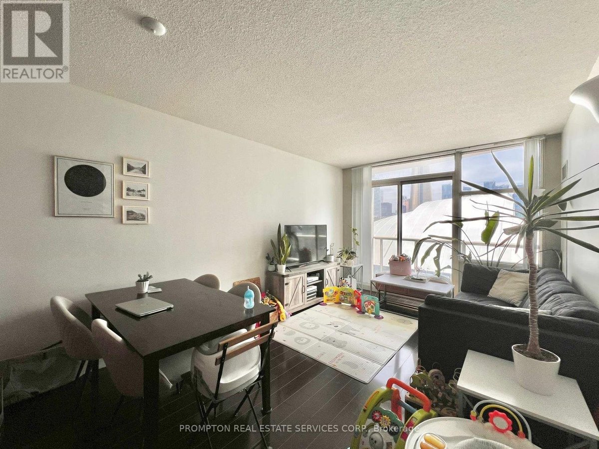 2708 - 10 NAVY WHARF COURT - Photo 2
