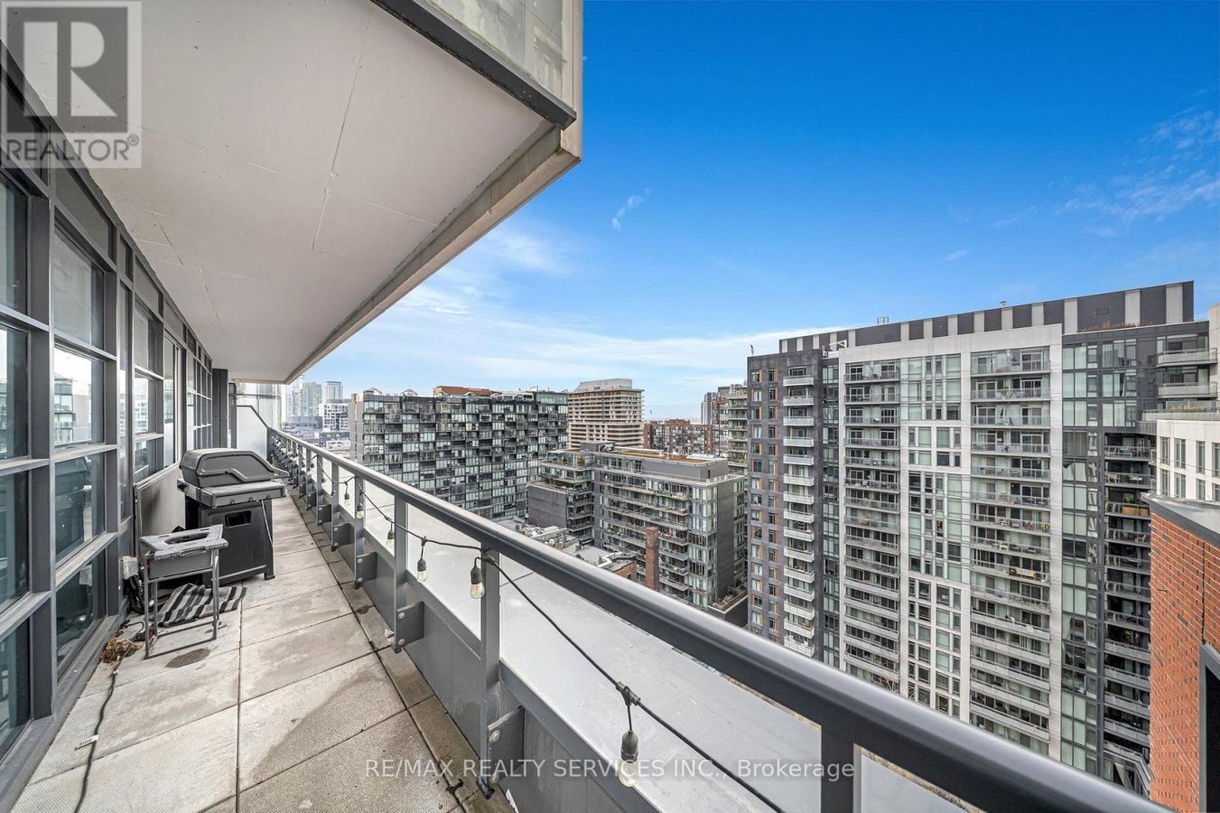 1404 - 501 ADELAIDE STREET W - Photo 9