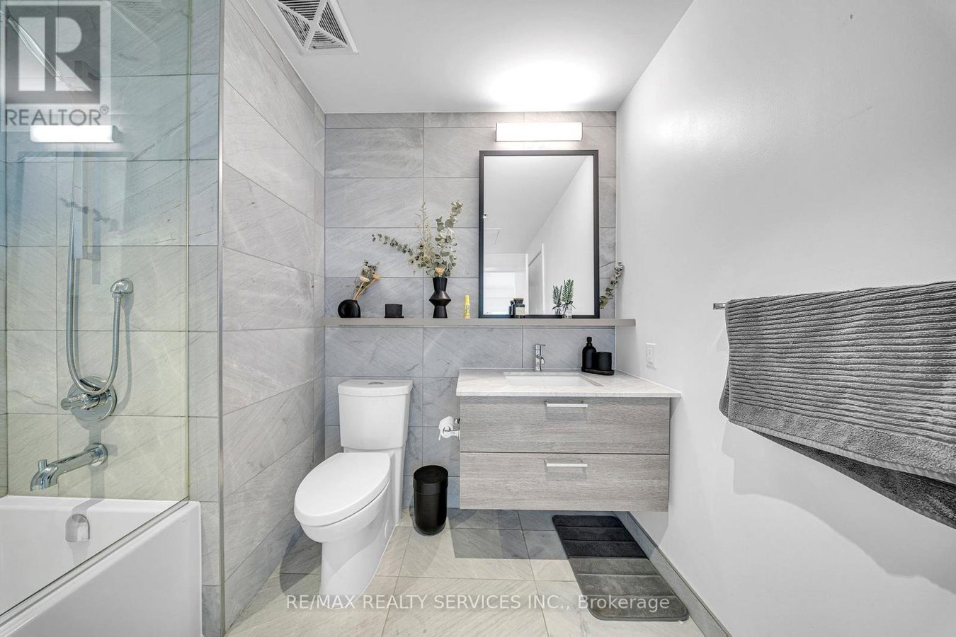 1404 - 501 ADELAIDE STREET W - Photo 13