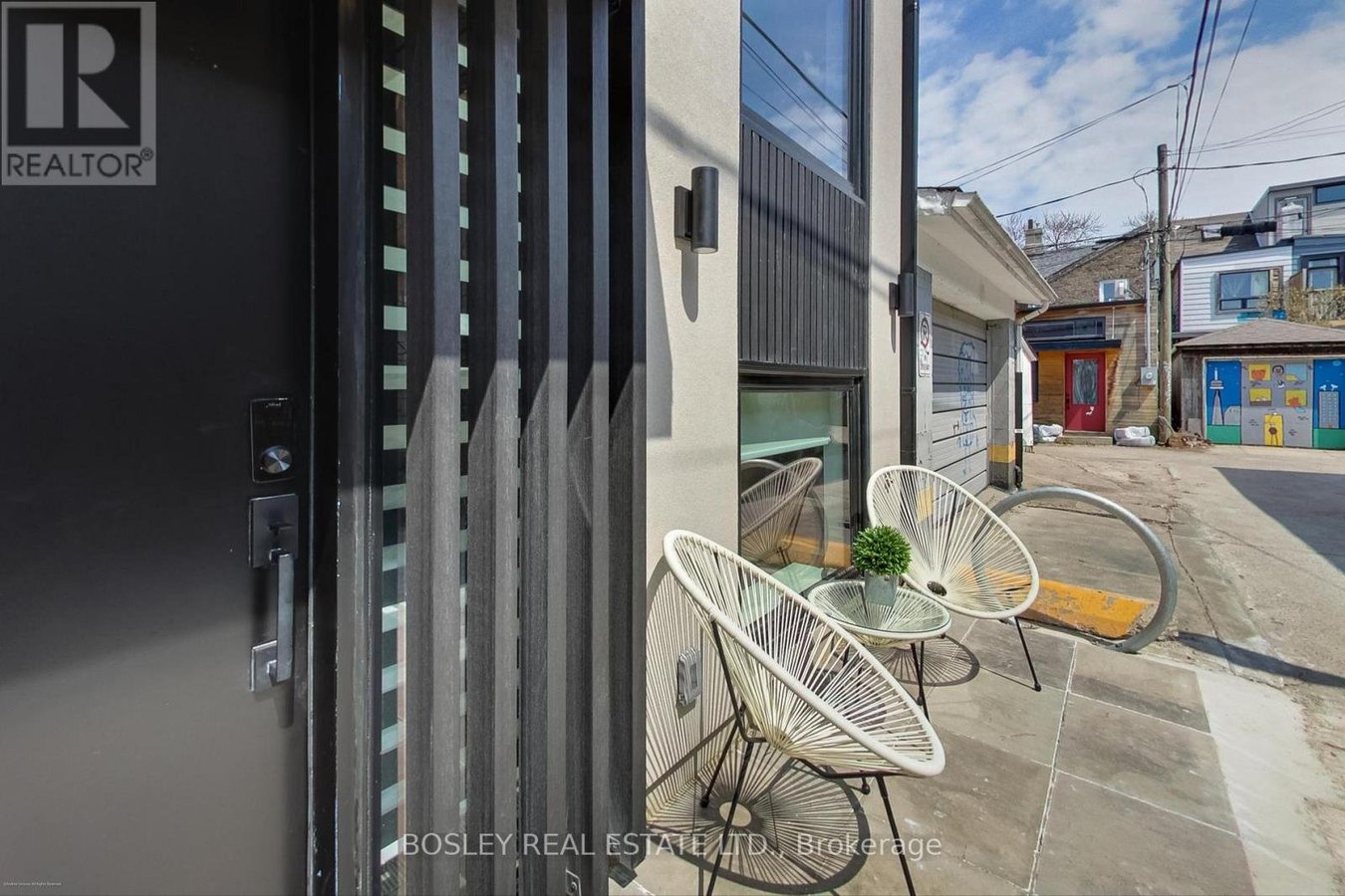 13R MANSFIELD AVENUE - Photo 4