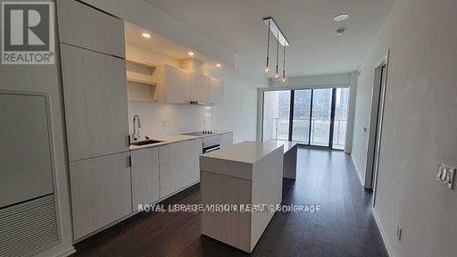 202 - 12 BONNYCASTLE STREET W - Photo 4