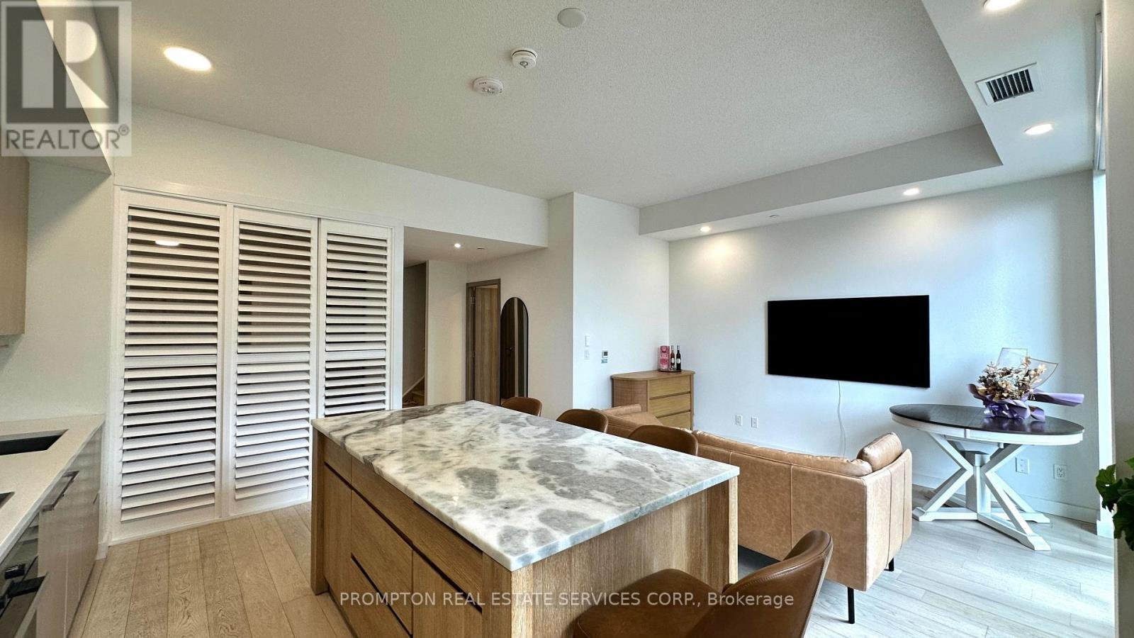 TH112 - 27 MCMAHON DRIVE - Photo 7