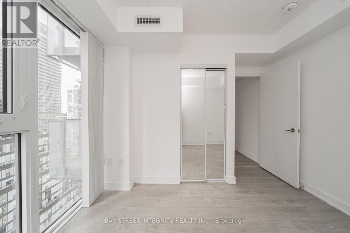2801 - 50 WELLESLEY E STREET - Photo 3