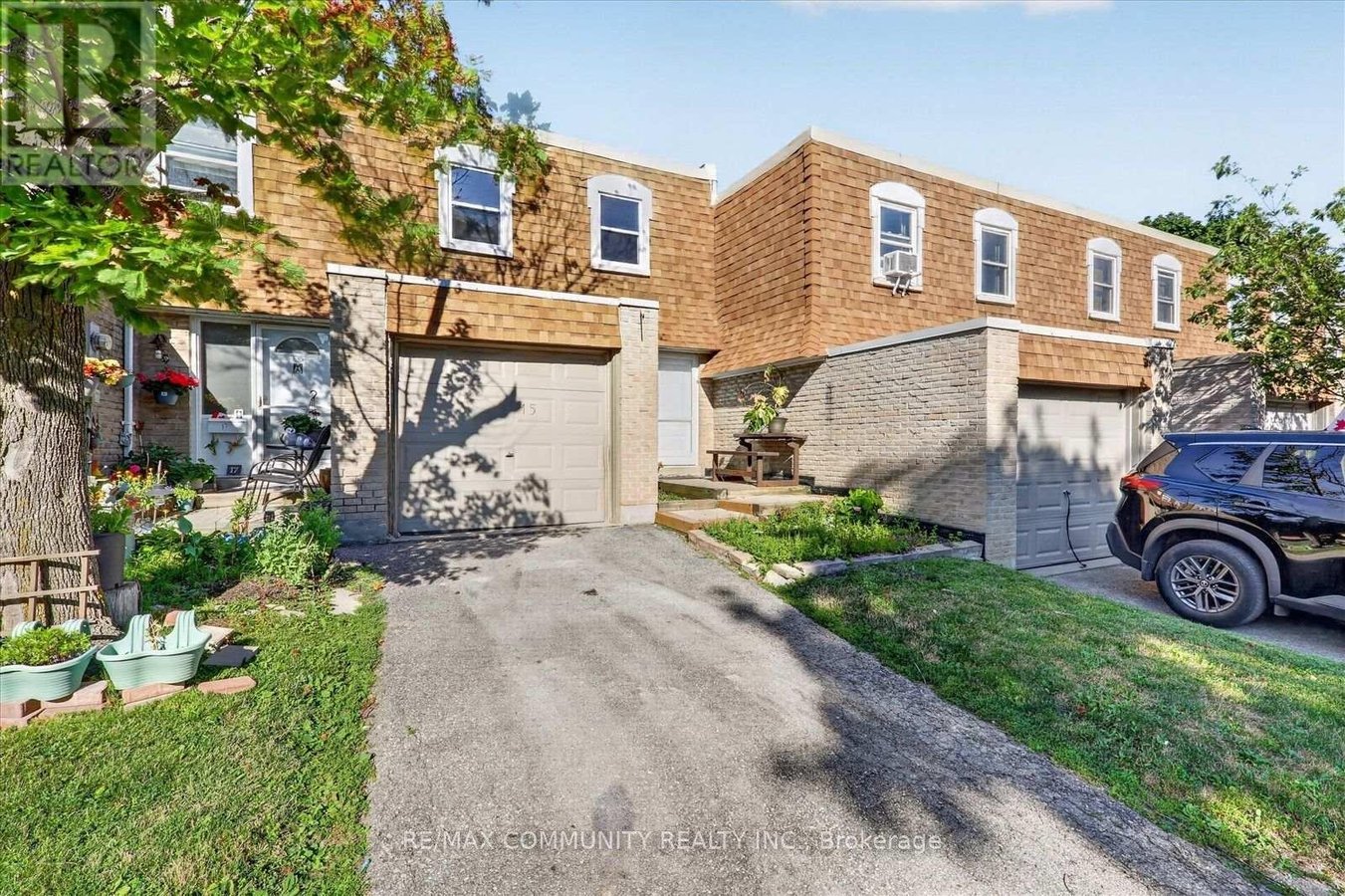 15 - 850 HUNTINGWOOD DRIVE - Photo 2