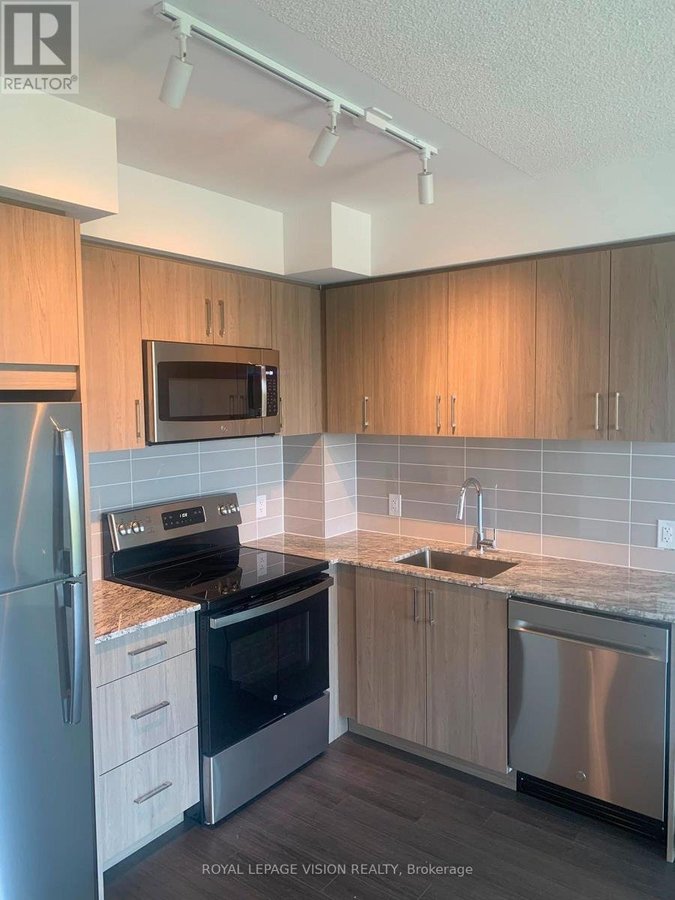 1003 - 4010 EGLINTON AVENUE W - Photo 3