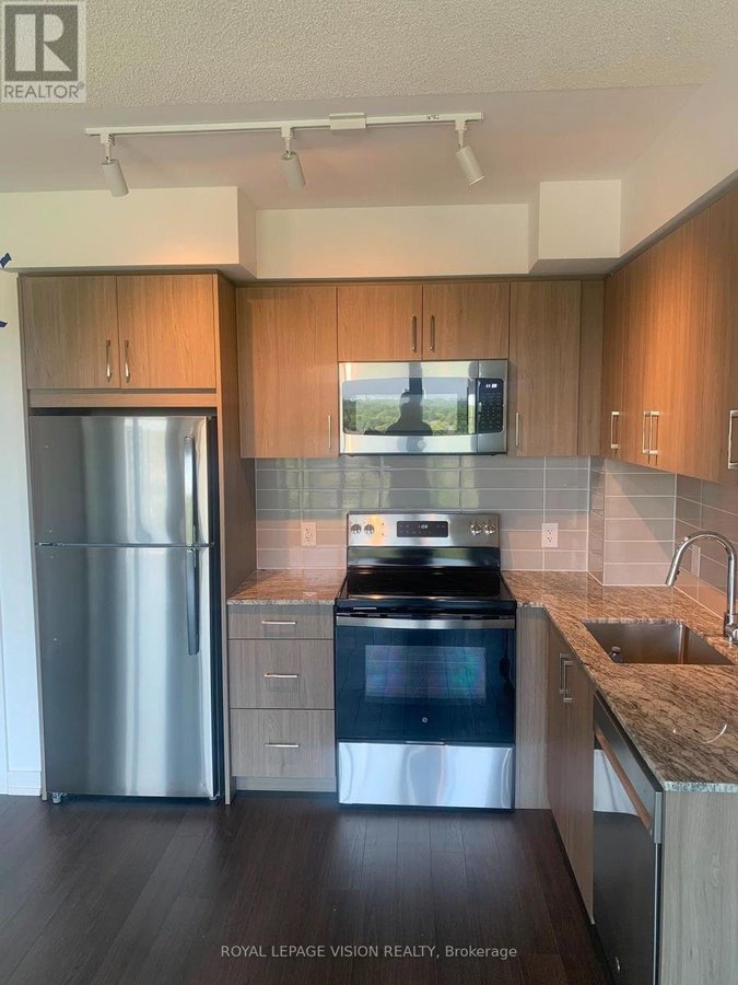 1003 - 4010 EGLINTON AVENUE W - Photo 4