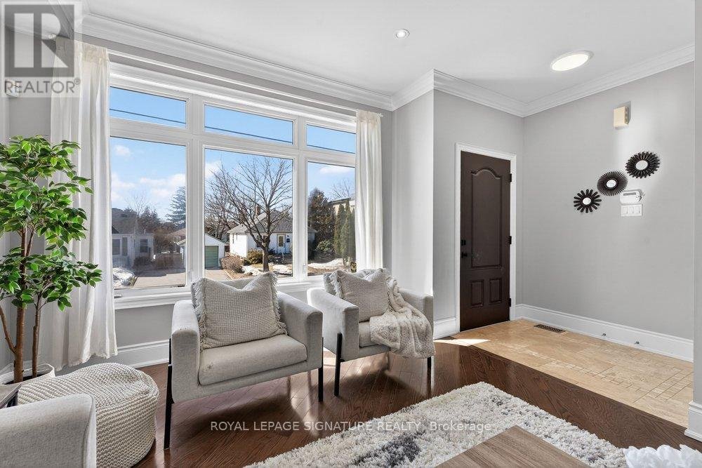 UPPER - 61B BEXHILL AVENUE - Photo 4