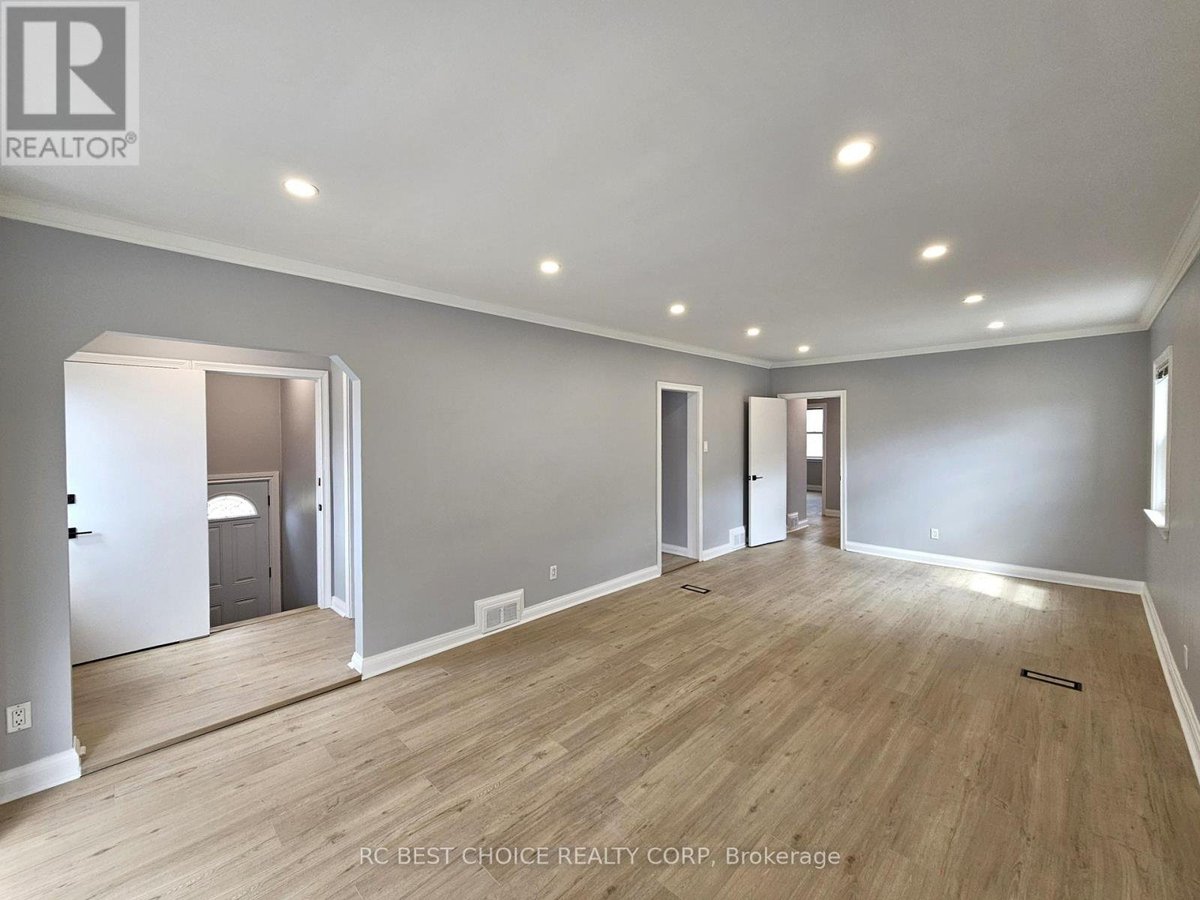 MAIN - 45 MAYALL AVENUE - Photo 7