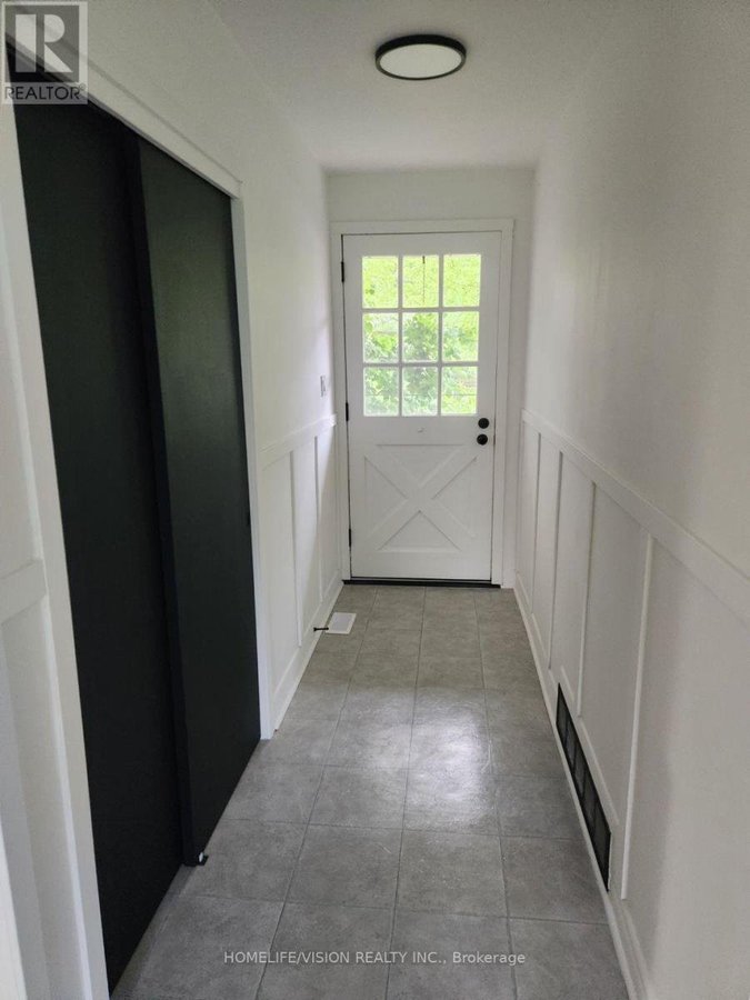 6 BRENHAM CRESCENT - Photo 8
