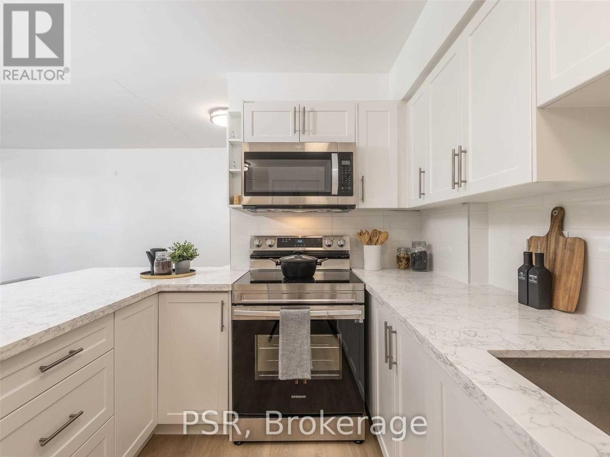 410 - 240 MARKLAND DRIVE - Photo 7
