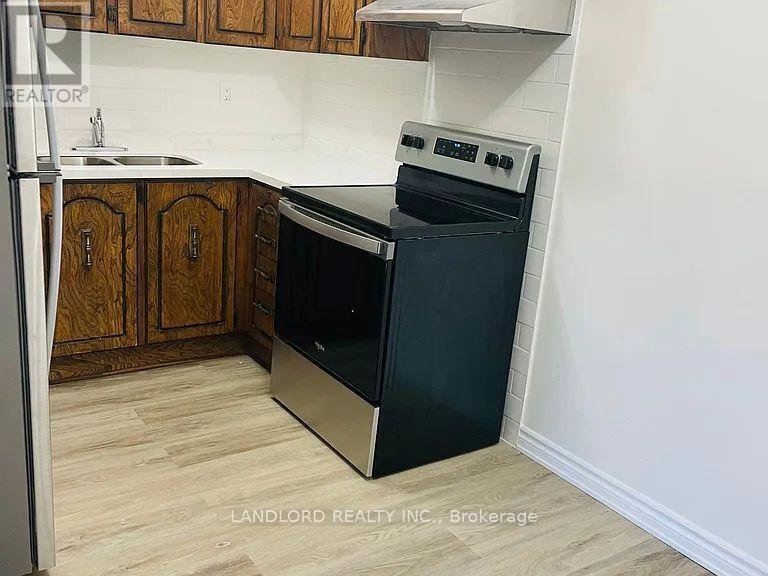 2 - 73 RONCESVALLES AVENUE - Photo 2