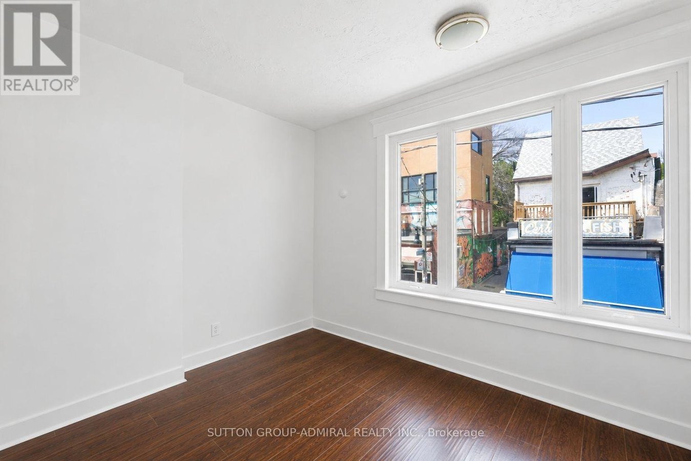 193 1/2 BALDWIN STREET - Photo 7