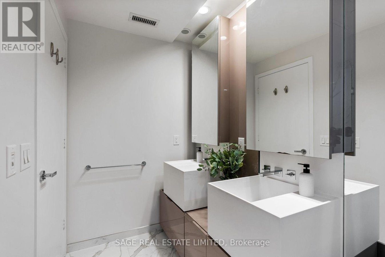 510 - 1 BLOOR STREET E - Photo 28