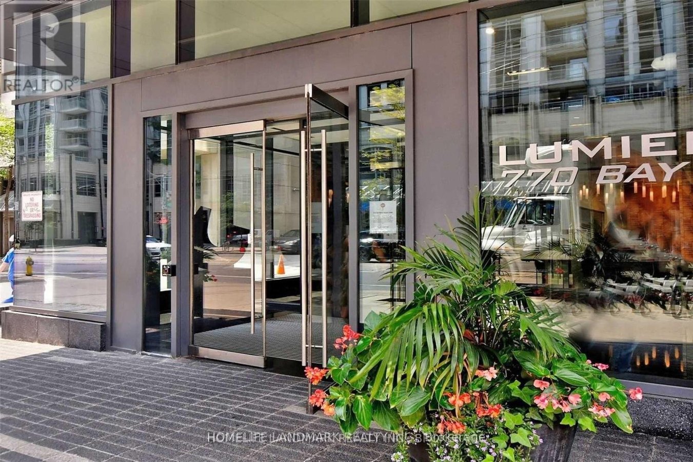 2508 - 770 BAY STREET - Photo 3