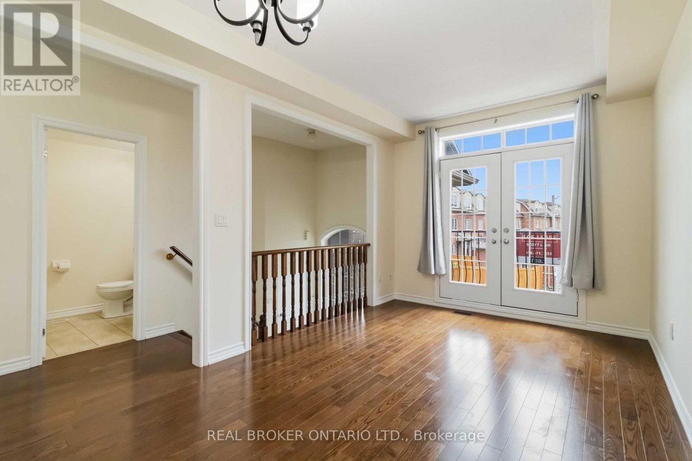 MAIN - 27 MCCARTNEY STREET - Photo 4