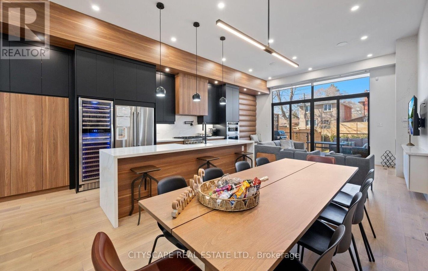 2B HOLMSTEAD AVENUE - Photo 2