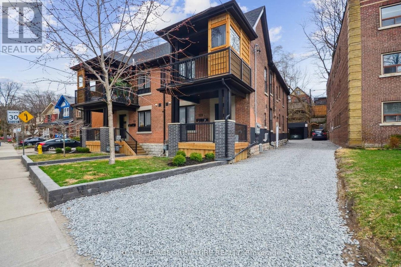 UPPER - 129 KENILWORTH AVENUE - Photo 2