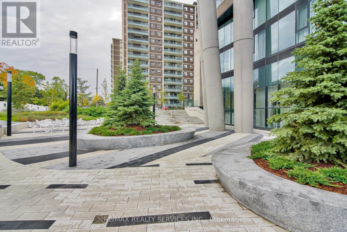 2321 - 585 BLOOR STREET E - Photo 5