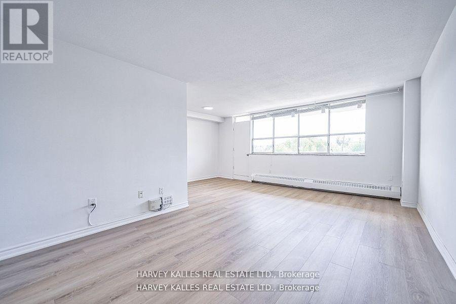 505 - 2000 SHEPPARD AVENUE W - Photo 8