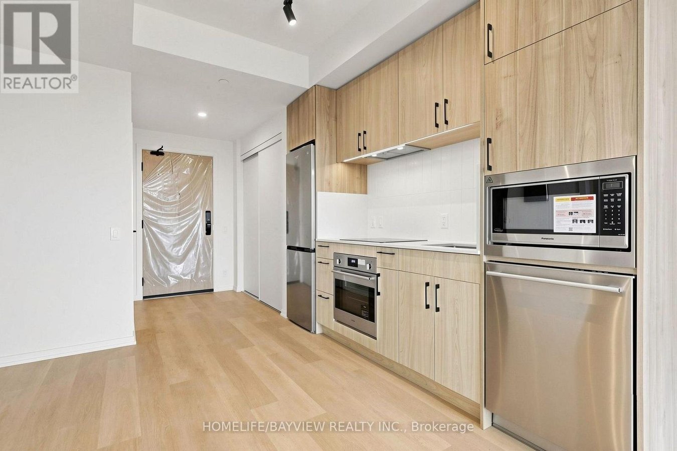 1706 - 109 ERSKINE AVENUE - Photo 8