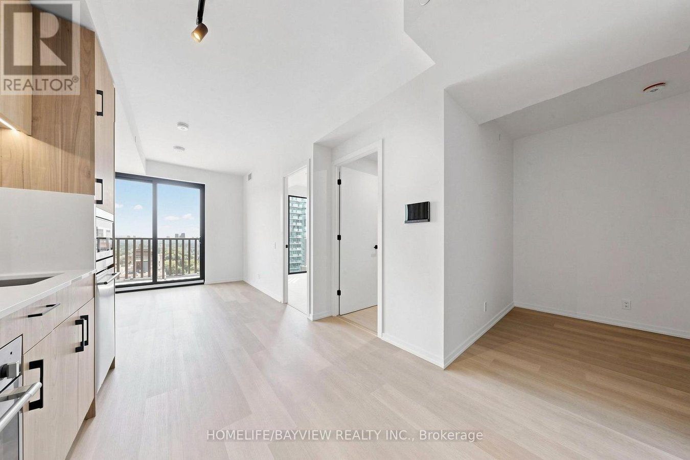 1706 - 109 ERSKINE AVENUE - Photo 9