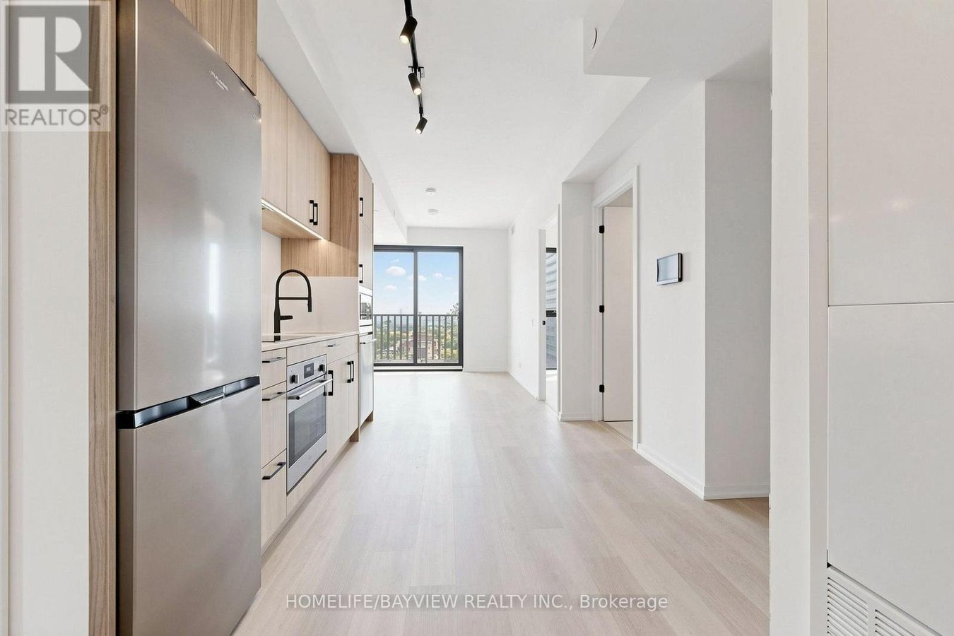 1706 - 109 ERSKINE AVENUE - Photo 10