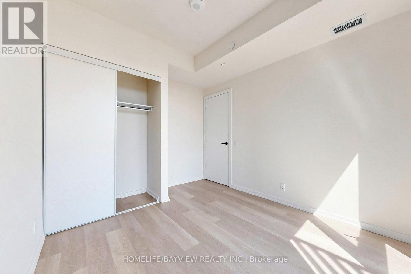 1706 - 109 ERSKINE AVENUE - Photo 18
