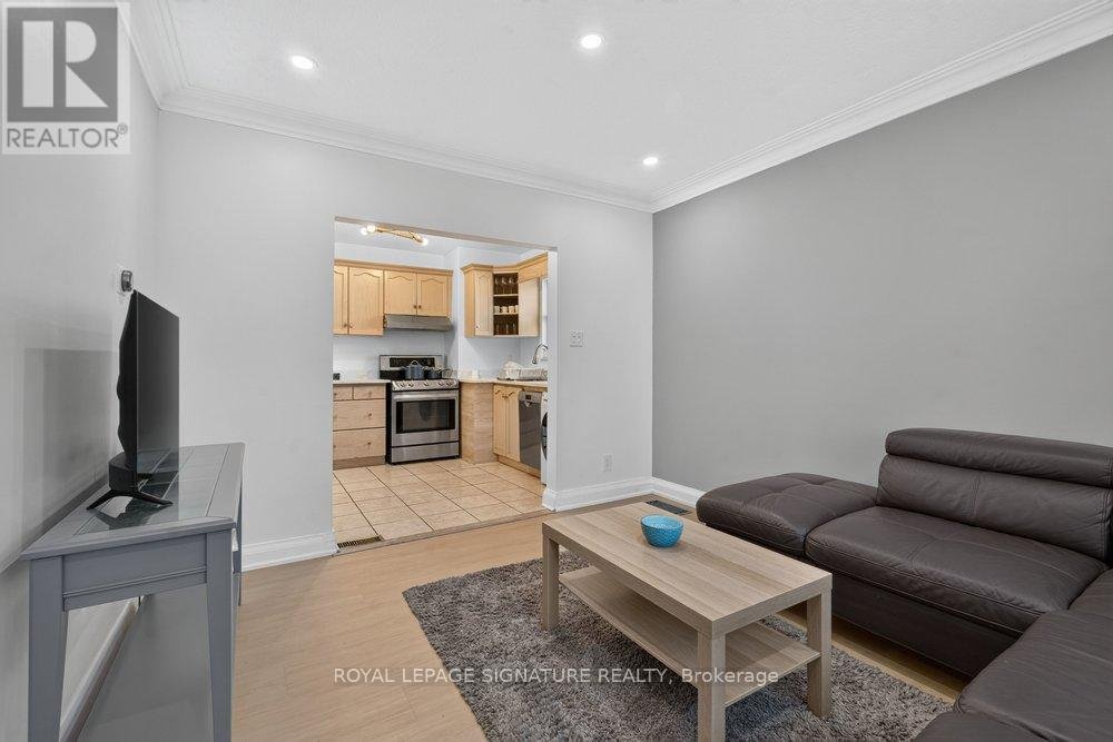 MAIN - 20 BAYARD AVENUE - Photo 5