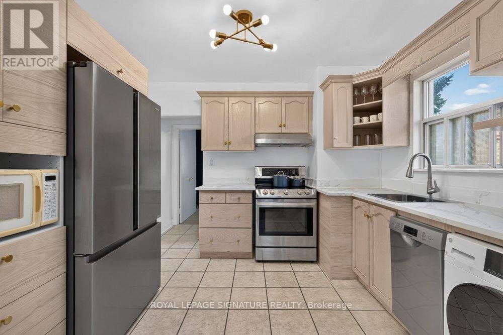 MAIN - 20 BAYARD AVENUE - Photo 9