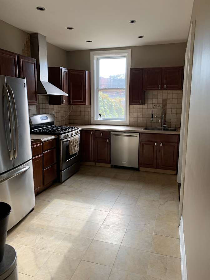 Armstrong Avenue - Photo 5