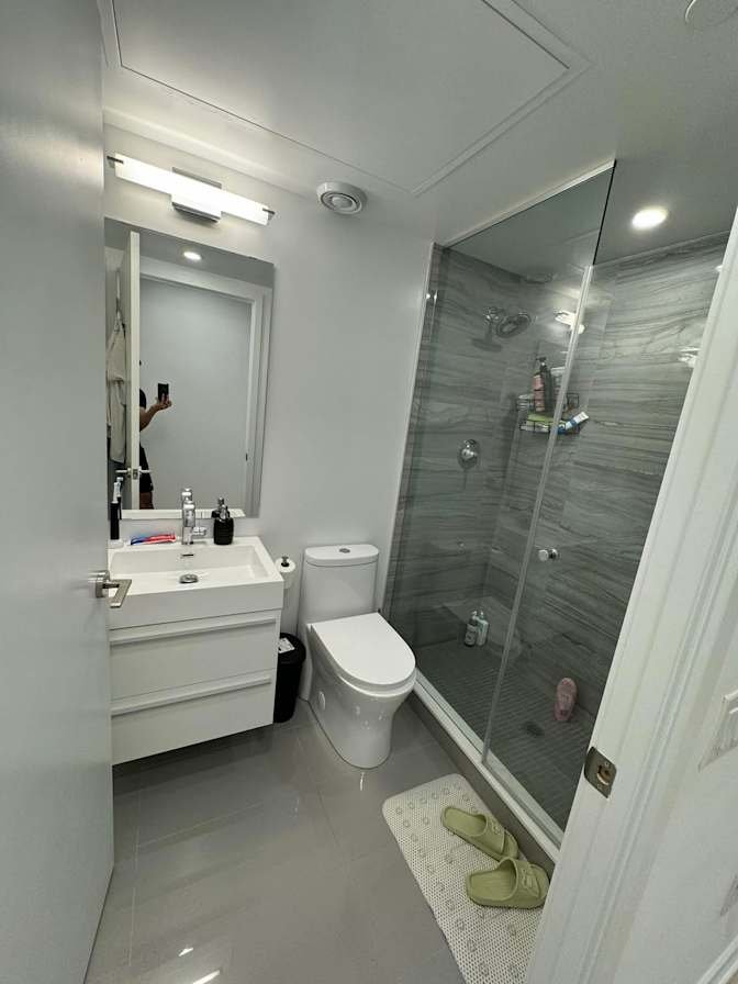 Roehampton Avenue - Photo 7