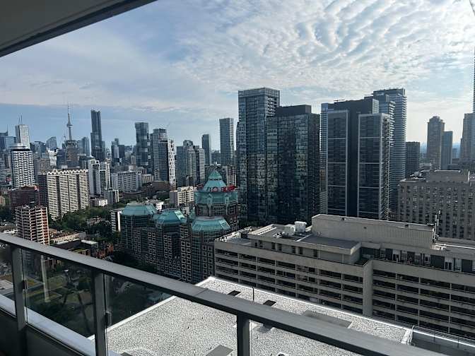 Bloor Street East - Photo 3
