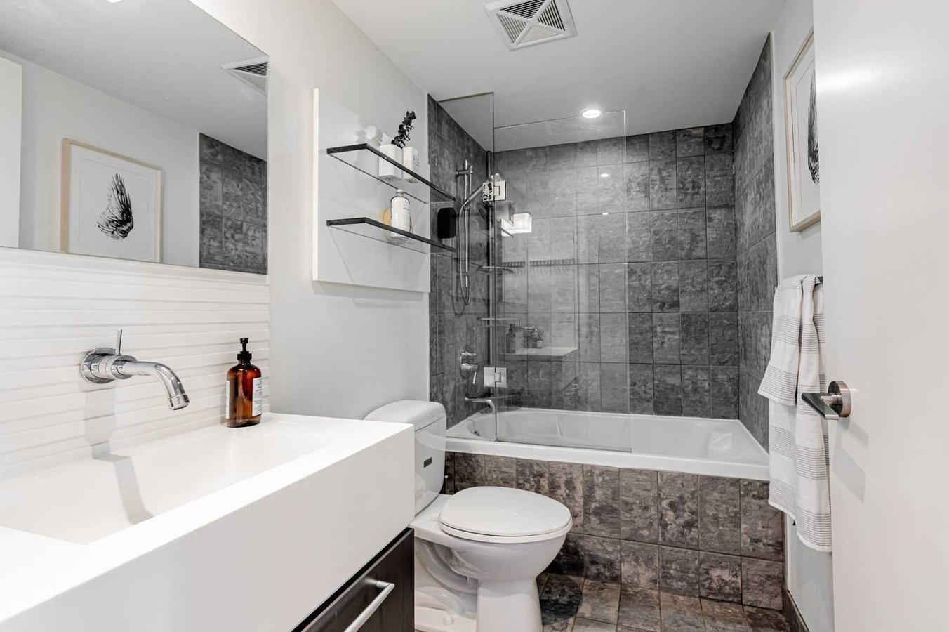 55 Stewart Street - Photo 6