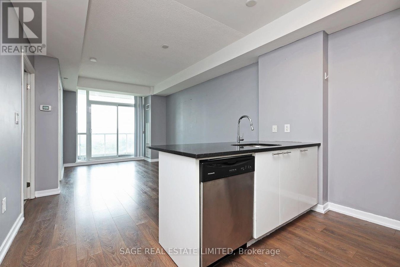 413 - 66 FOREST MANOR ROAD - Photo 10