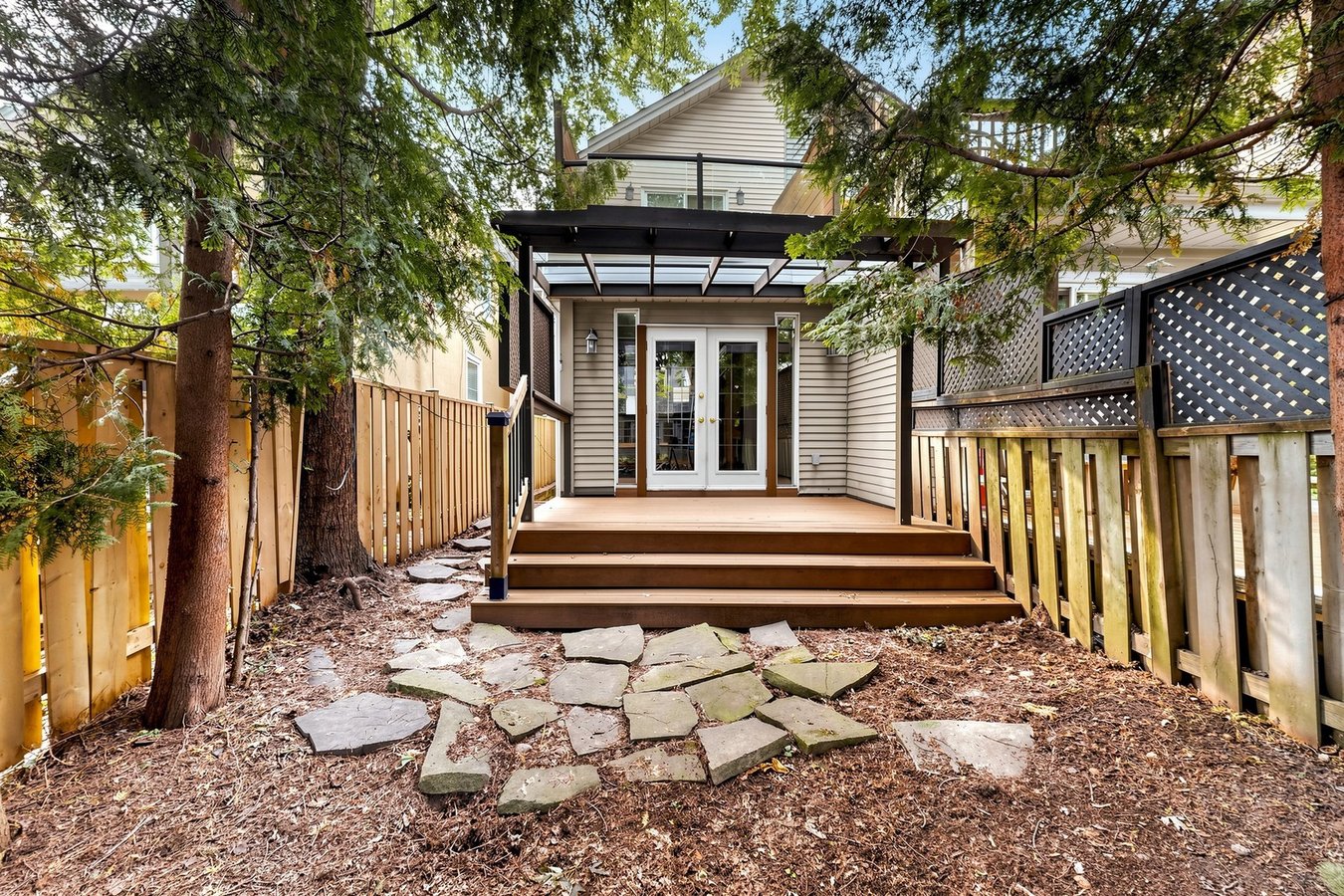 Macpherson Avenue - Photo 20