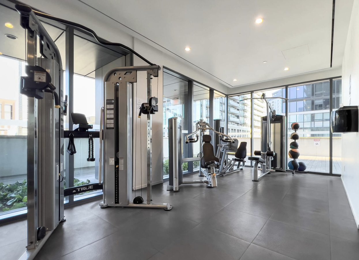 159 Dundas Street East - Photo 11