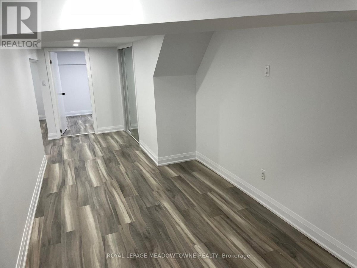 BSMT - 1211 COLLEGE STREET - Photo 11