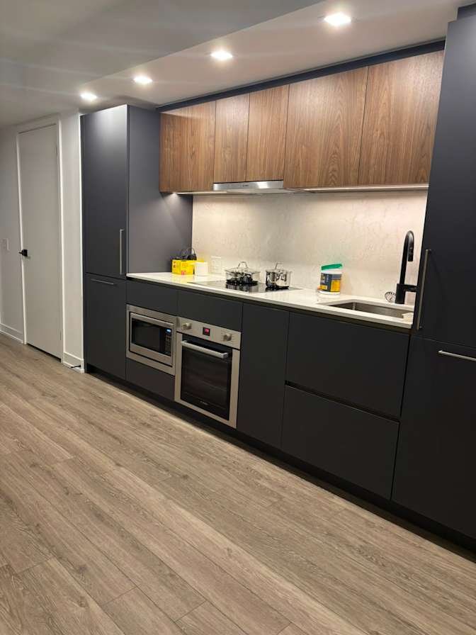 Sherbourne Street - Photo 4
