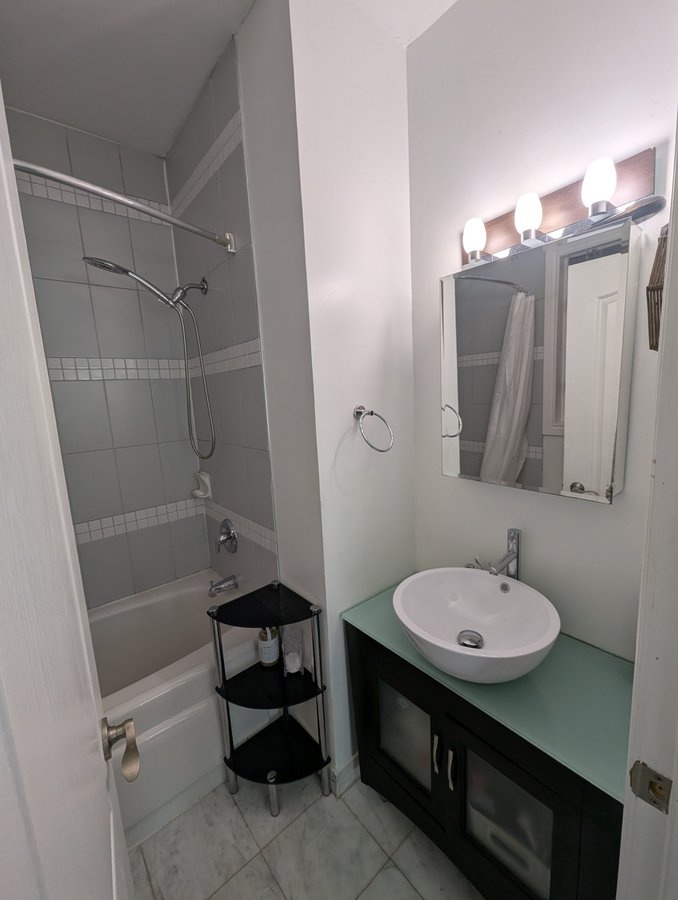 36 Coxwell Avenue - Photo 18