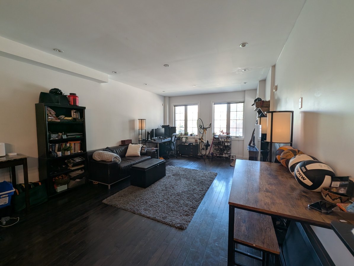 36 Coxwell Avenue - Photo 6