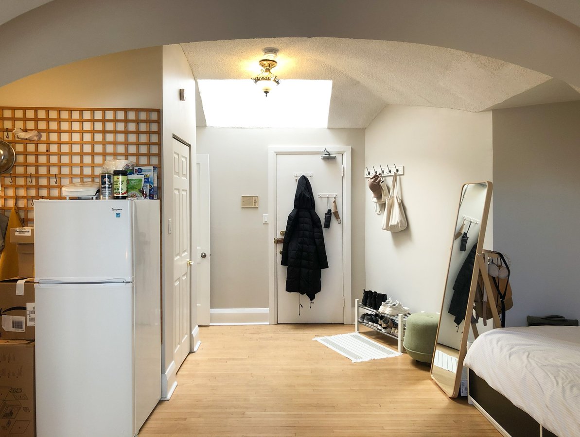 646 Broadview Avenue - Photo 2