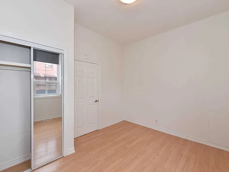 1279 Davenport Road - Photo 17